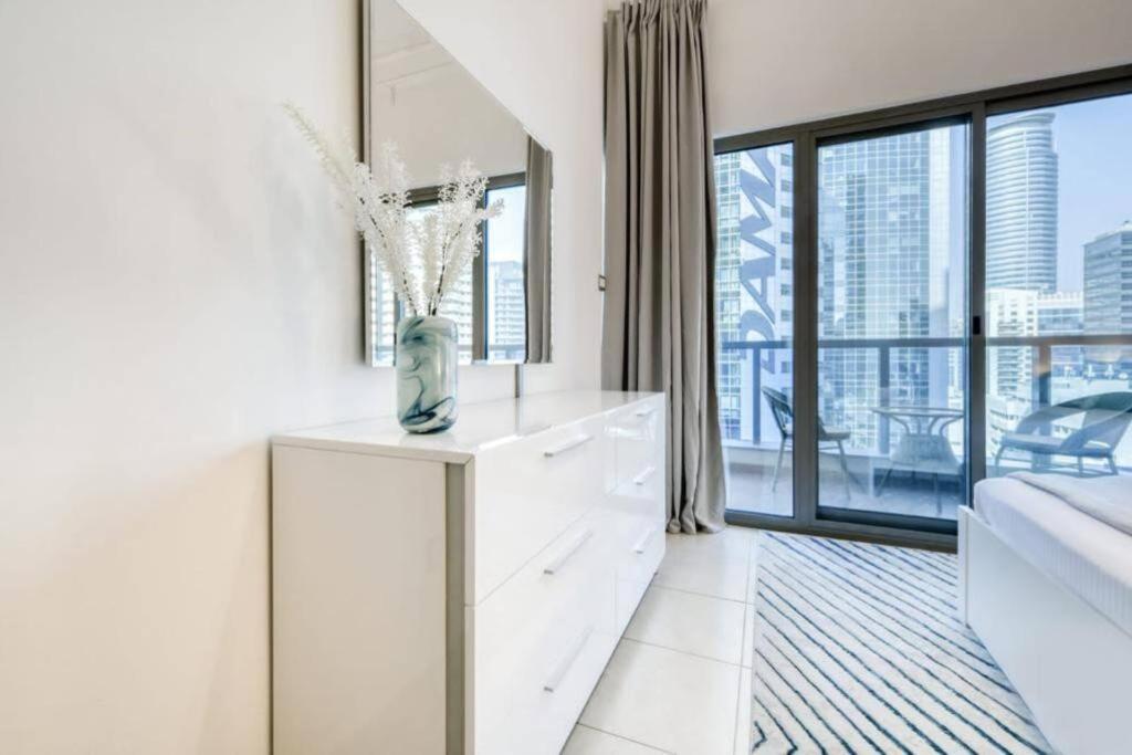 Zumurud Tower 1Br Marina View Dubai Exterior photo